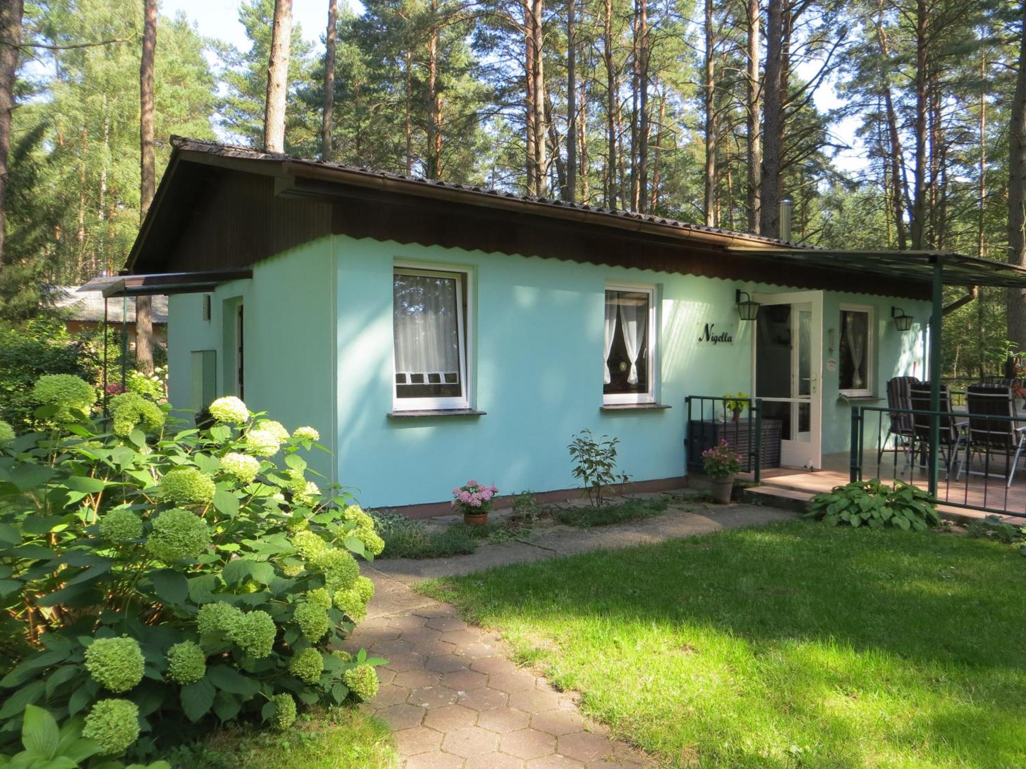 Kastavengrund - Ferienhaeuser Mit Kamin リヘン エクステリア 写真